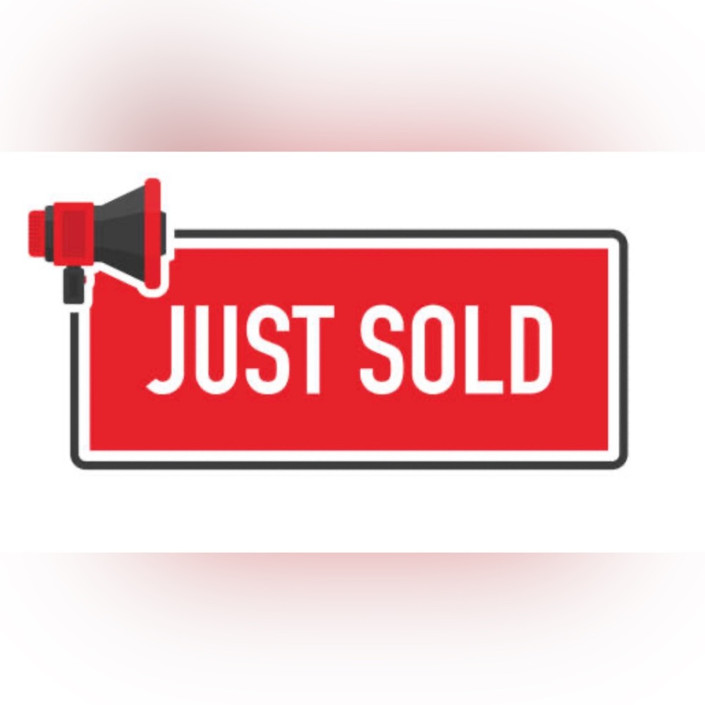 90s Fila Grey Tennis Skirt w/ sewn in shorts and yellow detailing